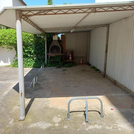 Monleon Villa A 10 Minutos De La Playa 2 Parking Gratuito 로지즈 외부 사진