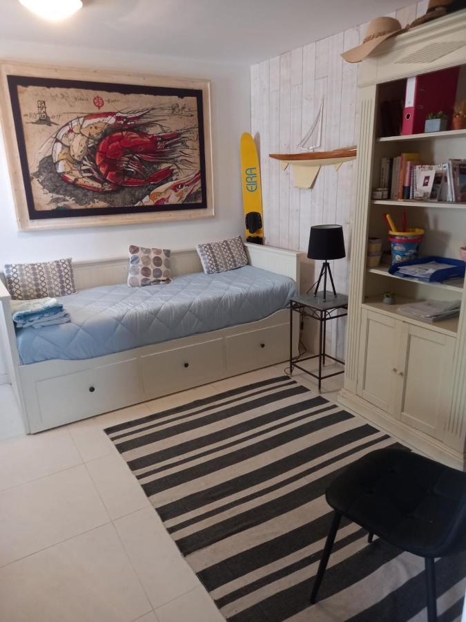 Monleon Villa A 10 Minutos De La Playa 2 Parking Gratuito 로지즈 외부 사진